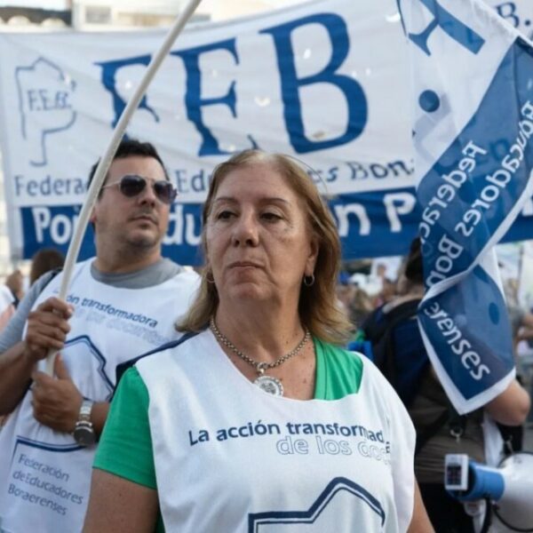 Paritarias docentes: La FEB rechazó la oferta salarial de Kicillof