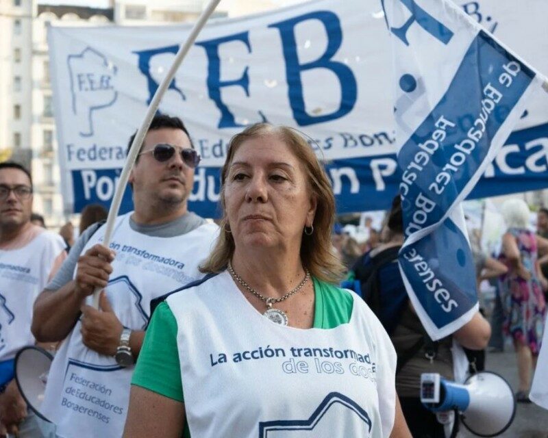 Paritarias docentes: La FEB rechazó la oferta salarial de Kicillof