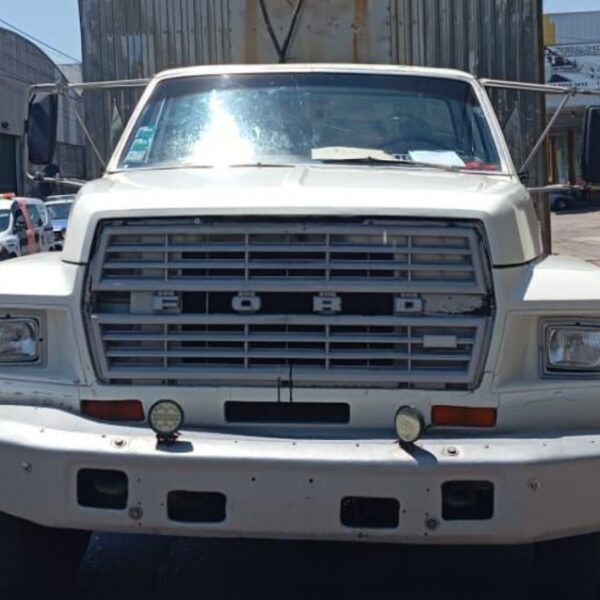 Motociclista herido tras un choque con un camión en Berazategui