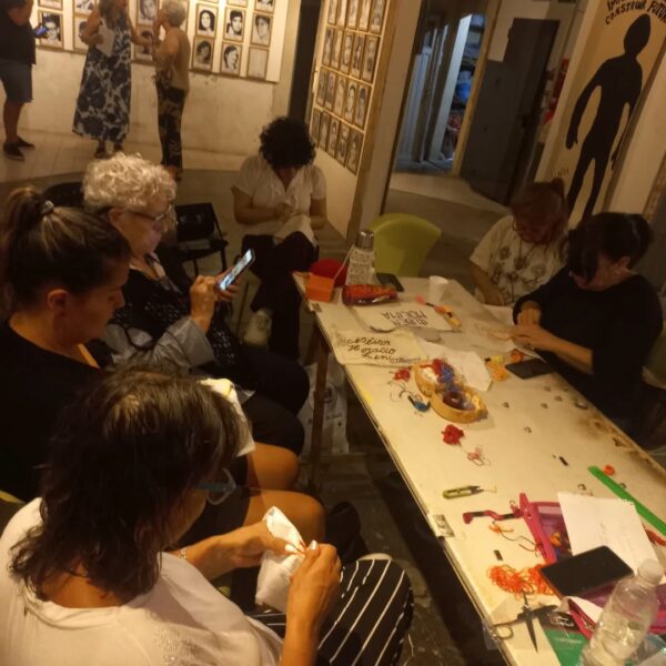 Nueva jornada de Bordados por la Memoria en el exCCD Pozo de Quilmes