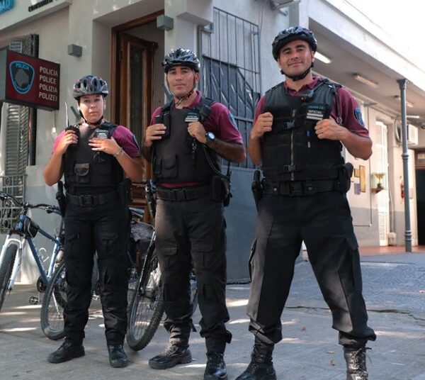 Piden equipar a los policías de la Ciudad con cámaras corporales