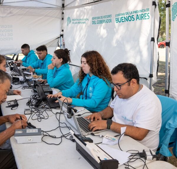 Operativo con servicios gratuitos reunió a más de mil vecinos en El Tropezón en Florencio Varela