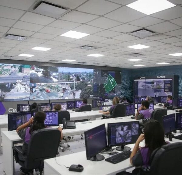 Quilmes incorporó nuevas tecnologías de monitoreo en el Centro de Emergencias