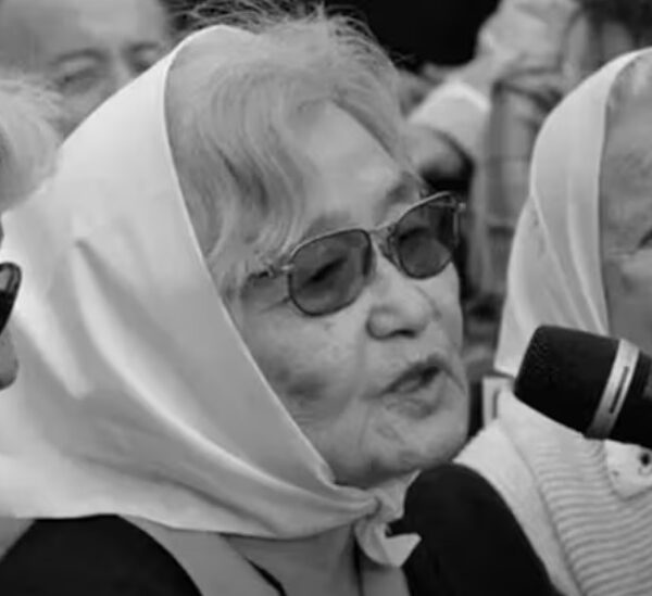 Falleció la madre de Plaza de Mayo María Takara de Oshiro