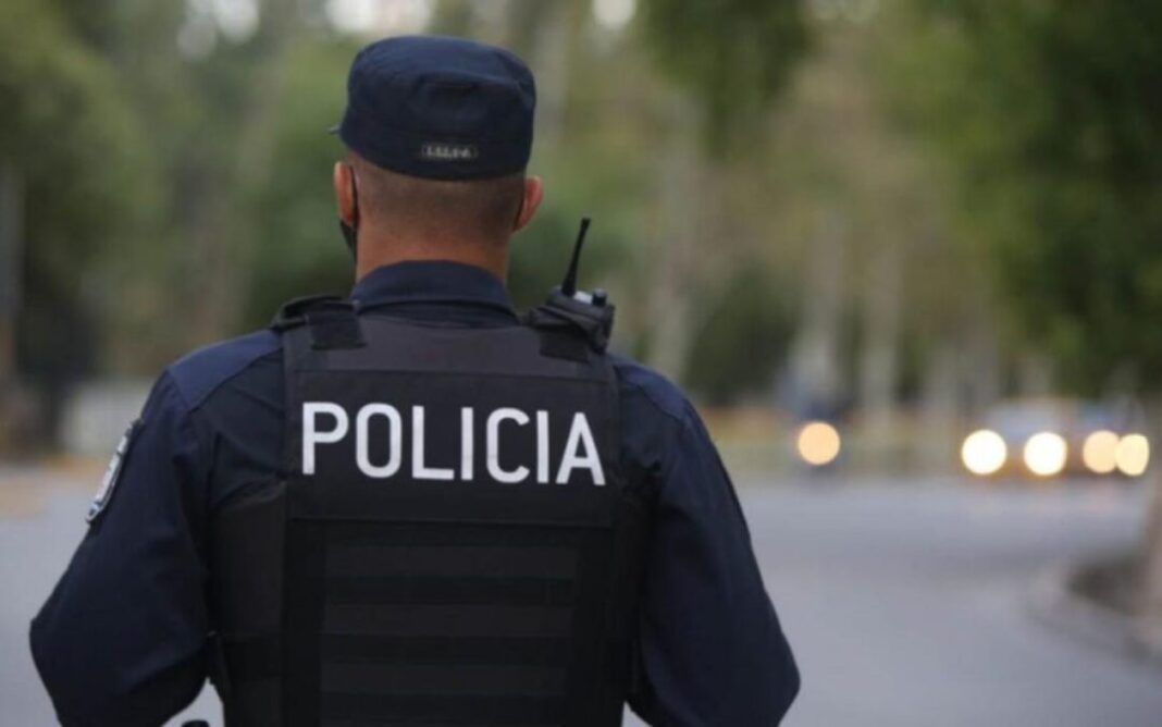 Piden crear un dispositivo de salud mental por los suicidios en la Policía Bonaerense