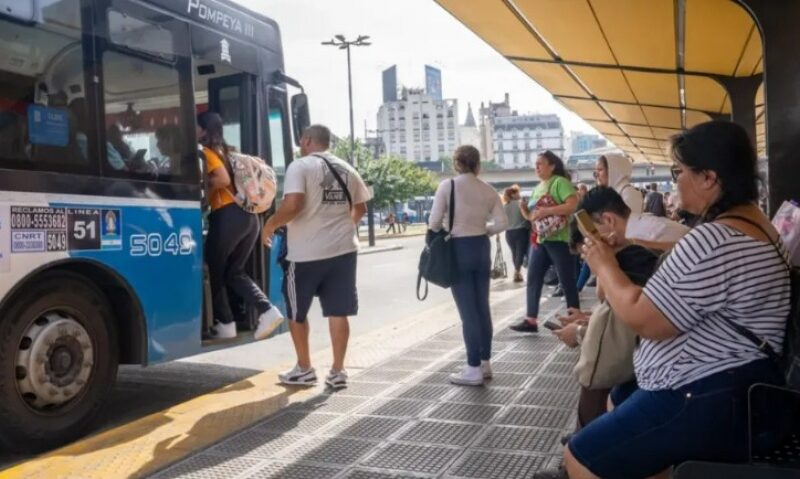 Los pasajeros del AMBA sufrirán la reducción del servicio por la suba del gasoil