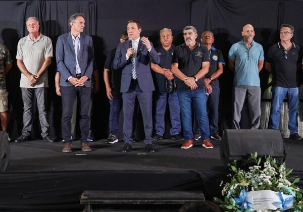 Florencio Varela homenajeó a los héroes de Malvinas