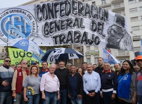 En la previa del Día del Trabajador, la CGT marcha por salarios y poder adquisitivo