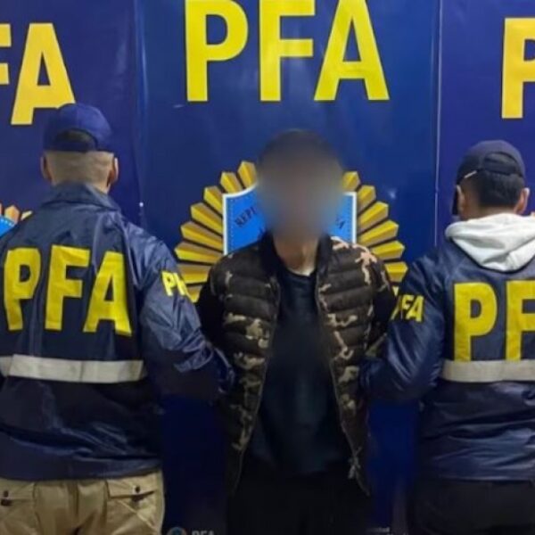 Quilmes: cayó «El Ruso», jefe de una banda de robacoches, en un hotel alojamiento