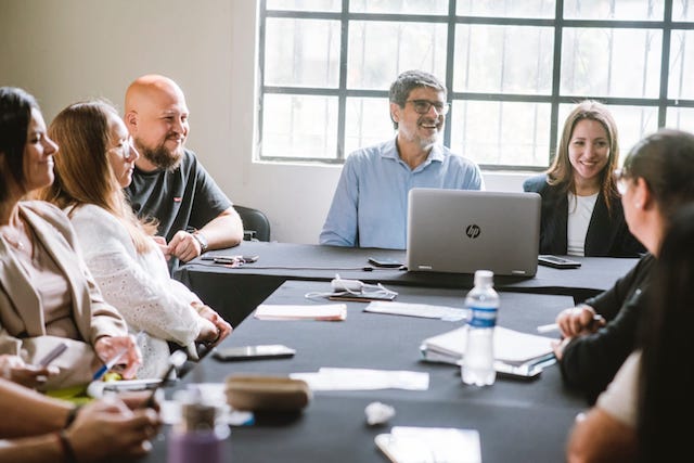 Capacitan sobre la prevención de delitos digitales contra menores y adolescentes en Quilmes
