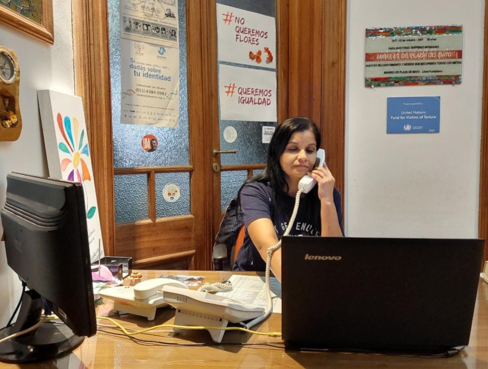 “Efecto 50 años del golpe”: en marzo se triplicaron las consultas en Abuelas de Plaza de Mayo