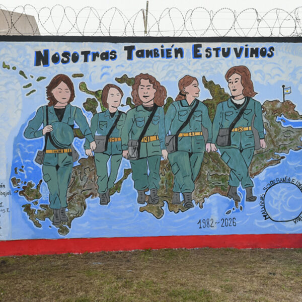 En la Unidad 51 realizaron un mural en homenaje a las veteranas de Malvinas