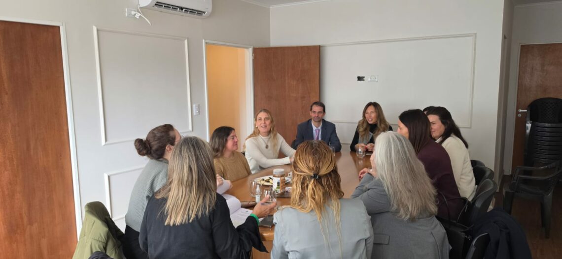 Reunión de trabajo de la Subsecretaría de Políticas de Género y Violencia Familiar en Quilmes
