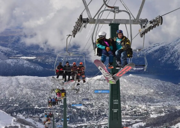 Las vacaciones de invierno tuvieron mayor movimiento y consumo con ayuda del turismo internacional