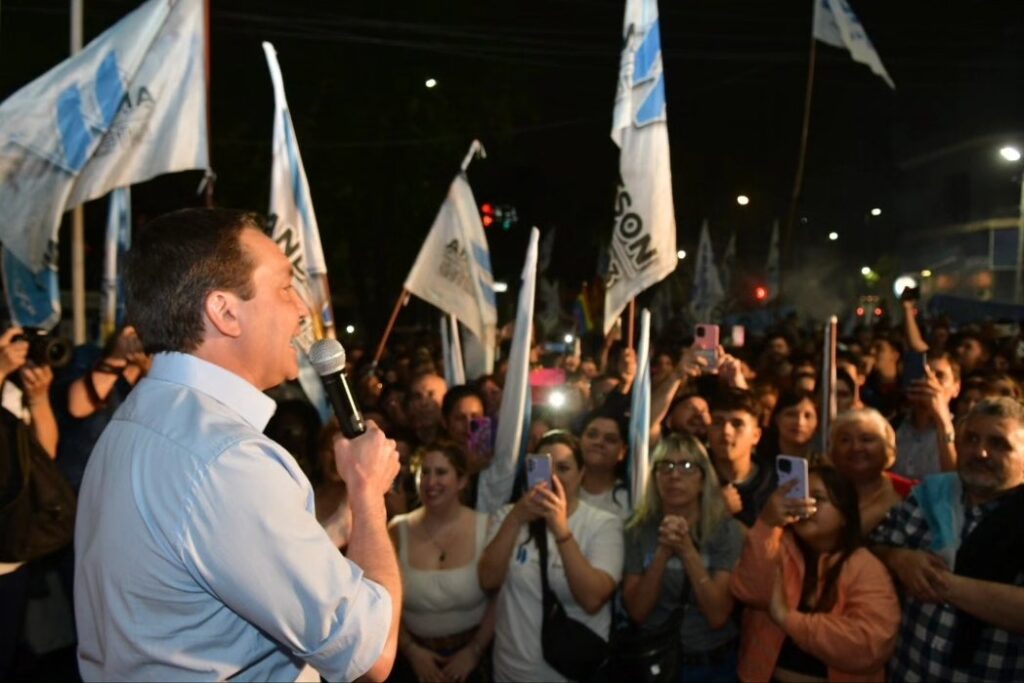 Florencio Varela: con el 56 % de los votos, Andrés Watson fue reelecto