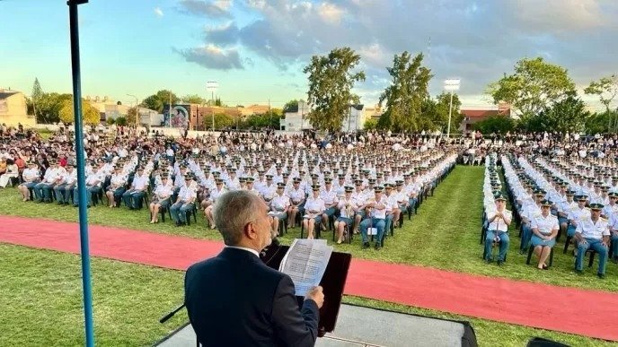 Alak presidió el acto de egreso de 670 nuevos oficiales penitenciarios