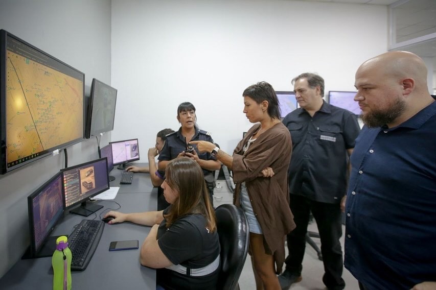 Mayra Mendoza y el ministro Alonso presentaron nuevas medidas de seguridad para el distrito