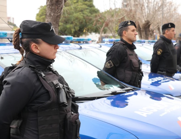 Se anotaron más de 70 policías retirados en Santa Fe para combatir el narcotráfico