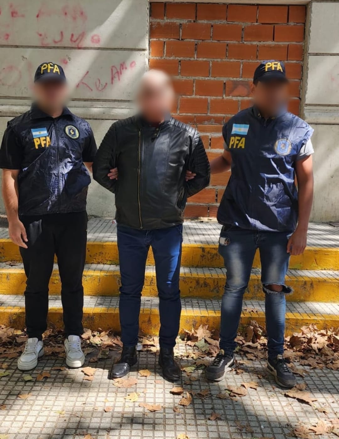 Detuvieron a un prófugo acusado de falsificar en Quilmes DNI y títulos de propiedad de fallecidos