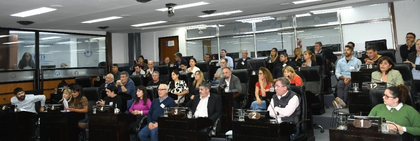 Quilmes: el Concejo Deliberante aprobó una tasa vial para los combustibles
