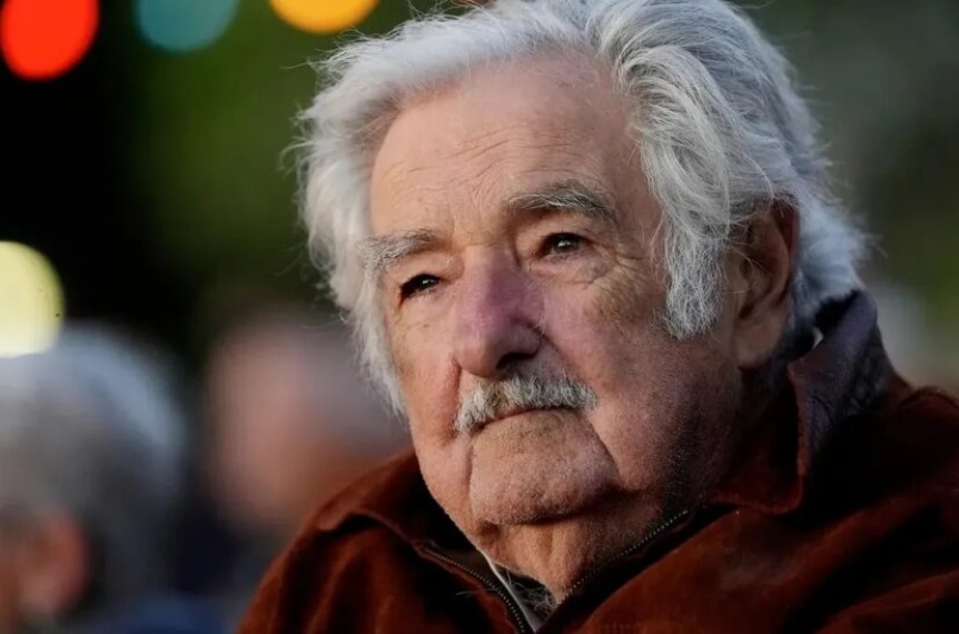 Uruguay: Pepe Mujica anunció que padece un “tumor en el esófago”