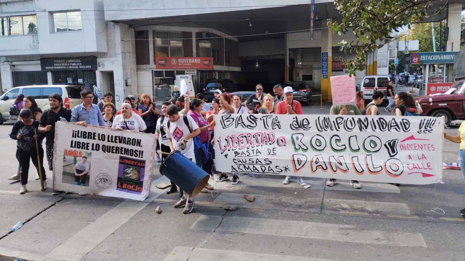 Homicidio de Marcos Mendoza en Ezpeleta: familiares de dos detenidos reclaman que son inocentes