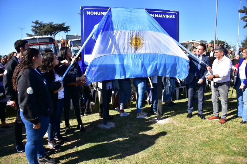 La comunidad de Florencio Varela conmemoró el 42º aniversario de la Gesta de Malvinas