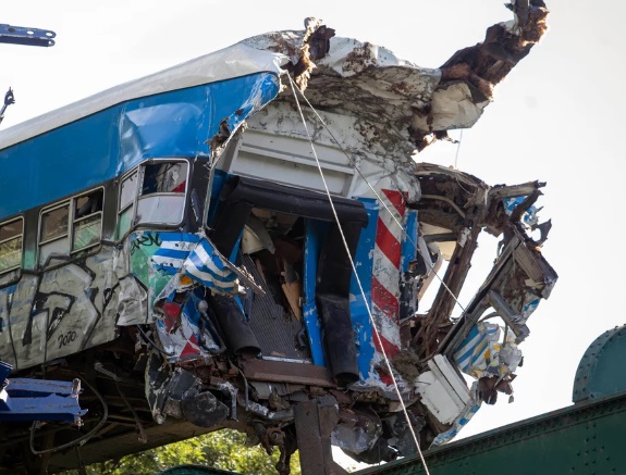 Tras el choque de trenes en Palermo el Gobierno declarará la emergencia ferroviaria