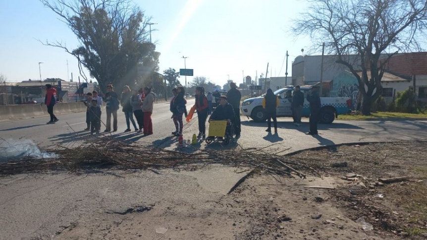 Protestas en Florencio Varela y Solano con piquetes en las rutas por falta de suministro eléctrico