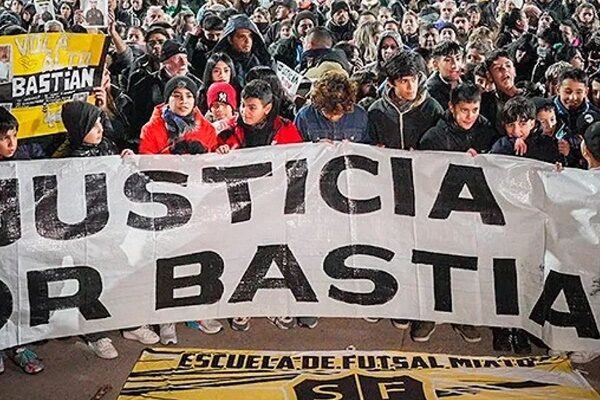 Habló el policía que mató a Bastian en Wilde: “no lo ví en ningún momento”