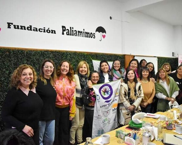 Mayra Mendoza se reunió  con la mesa de enfermedades poco frecuentes de Quilmes