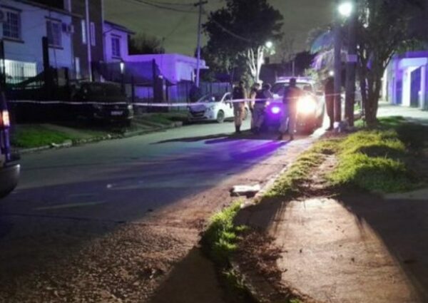 Quilmes Oeste: un delincuente muerto y otros dos aprehendidos al intentar robar a un policía