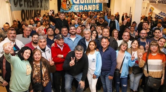 Ferraresi encabezó un plenario de militantes en Quilmes