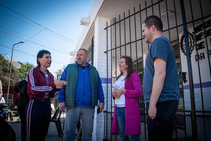 Mayra Mendoza presente en jornada solidaria en el Barrio La Paz