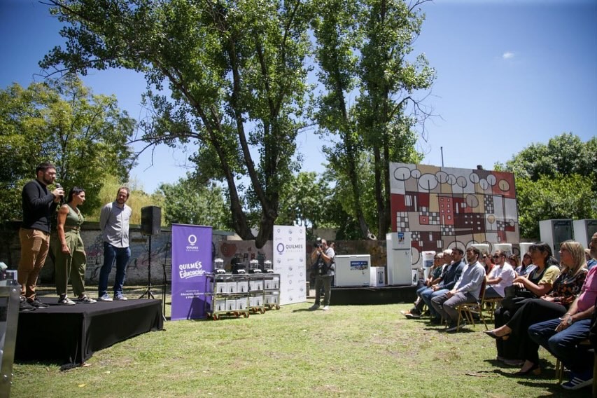 Quilmes: entregaron nuevo equipamiento escolar para comedores del distrito