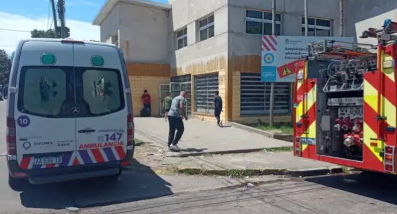 Pánico en la Técnica 1 de Quilmes Oeste: arrojaron gas pimienta y tuvieron que asistir a varios estudiantes