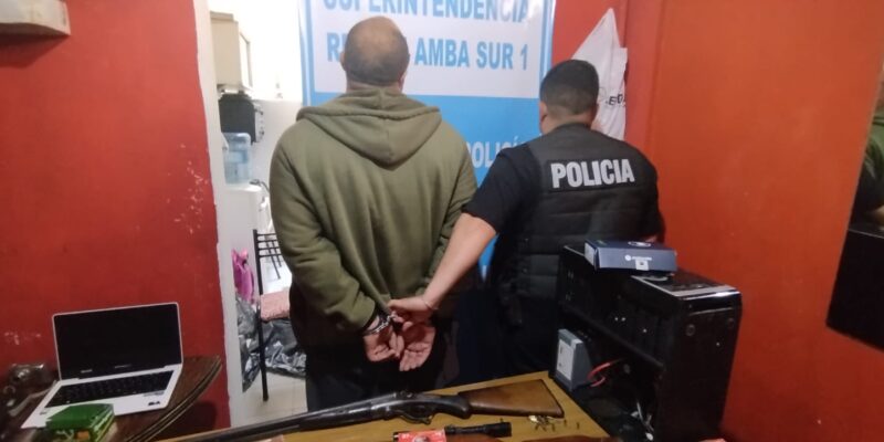 Allanamiento en Quilmes: detienen a hombre por posesión de material de abuso sexual infantil y armas