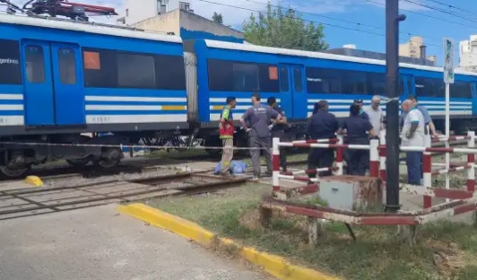 Muerte en la barrera de Conesa en Quilmes: mujer fue embestida por el tren