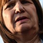 Patricia Bullrich dijo que el reportero Pablo Grillo, que se debate entre la vida y la muerte, “es un militante y está preso”