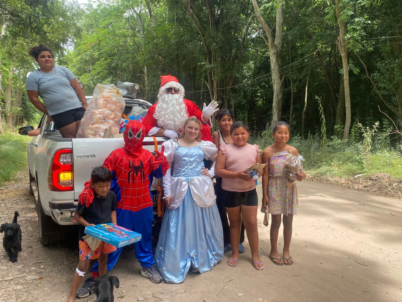 Entregaron juguetes a los pequeños del Parque Pereyra Iraola en Berazategui