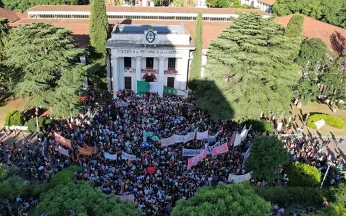 Convocan a un festival en defensa del Centro Cultural Haroldo Conti