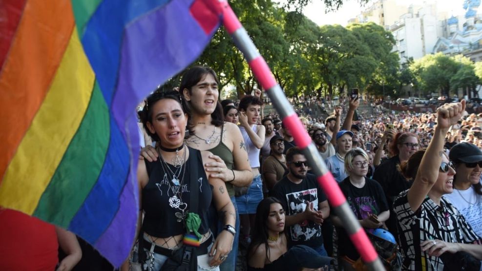 Convocan a una marcha federal de la comunidad LGBTQ+