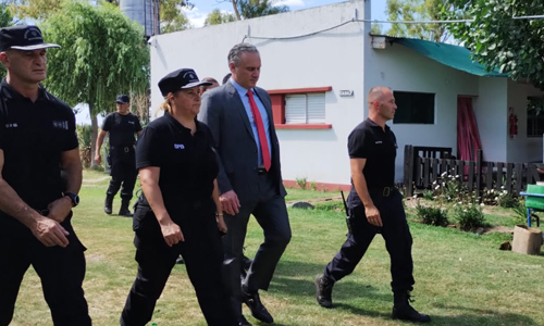 El jefe del Servicio Penitenciario Bonaerense, Xavier Areses, visitó las unidades 30 y 14 de General Alvear