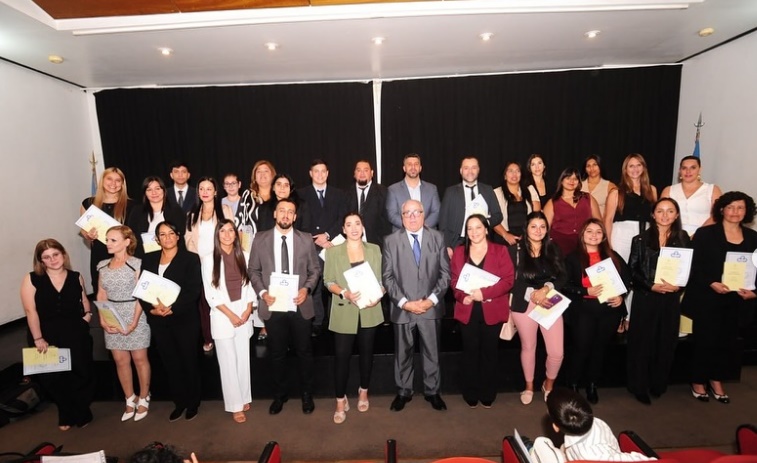 Tradicional jura de profesionales en el Colegio de Abogados de Quilmes