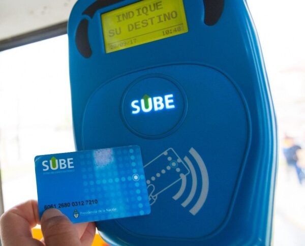 Se incorporaron 15 líneas de colectivos al sistema para que los pasajeros paguen con cualquier medio de pago