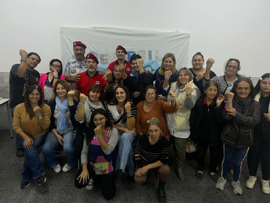 Charla de los Héroes de Malvinas para las comunidades educativas del CENS 454 y EPPA 708 en Don Bosco