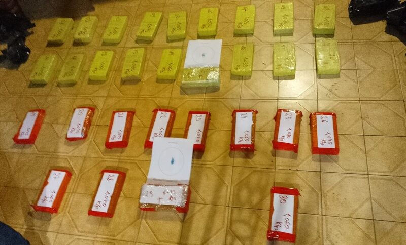 Golpe al narcotráfico: desarticulan banda con conexión internacional en Berazategui