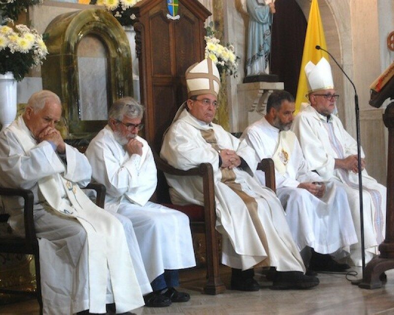 La Diócesis rezó por el Papa León XIV y recordó al Padre Obispo Gerardo Farrell