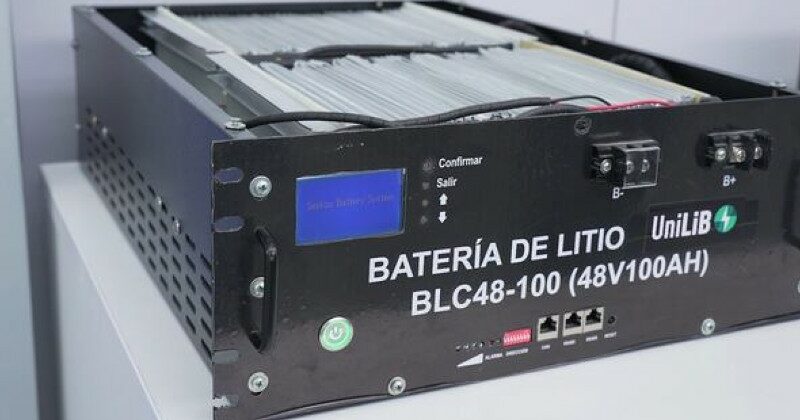 El gobierno bonaerense y la UNLP reciclarán baterías de litio para frenar su impacto ambiental