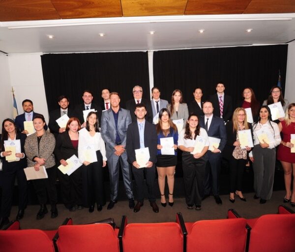 Jura de profesionales en el Colegio de Abogados de Quilmes